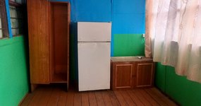 Корпус №13/1 (5 мест) - кровати сетка, холодильник, эл.чайник, стол, стулья (июнь 2023).