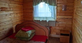 Корпус №2 (2-х местный) - двухспальная кровать, стол, стулья, тумбочка (апрель 2023).