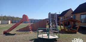 Детская площадка (май 2023).
