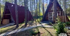 Благоустроенные 2-х этажные дома А-фрейм (сентябрь 2025).