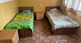 Дом №21 - две односпальные кровати (май 2025).