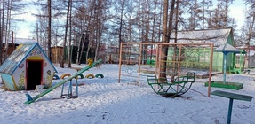 Детская площадка (декабрь)