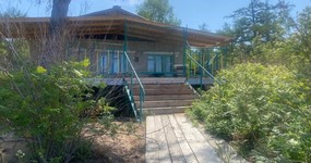 Терраса с видом на озеро (июнь 2025).