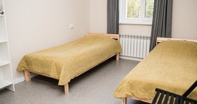 Спальные места - вариант номера с односпальными кроватями.