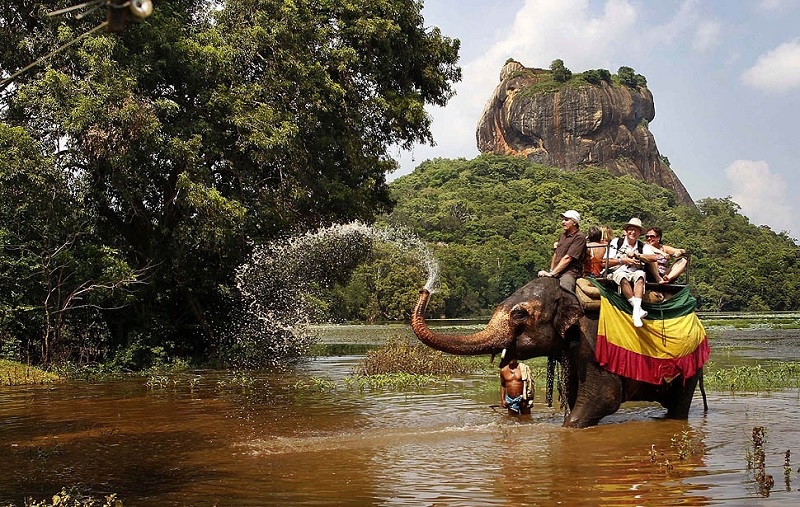 Шри-Ланка увеличила срок действия визы для россиян.