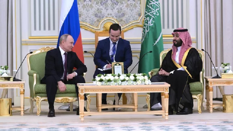 Россия и Саудовская Аравия расширят сотрудничество в туризме и спорте.