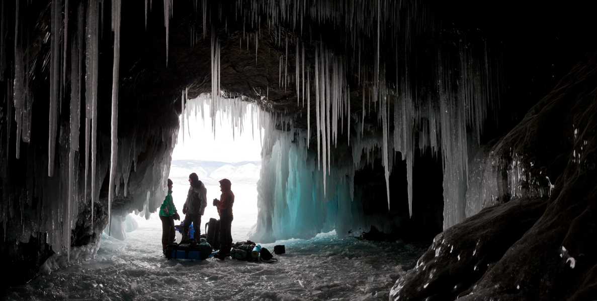 Новую пещеру открыли на побережье Байкала